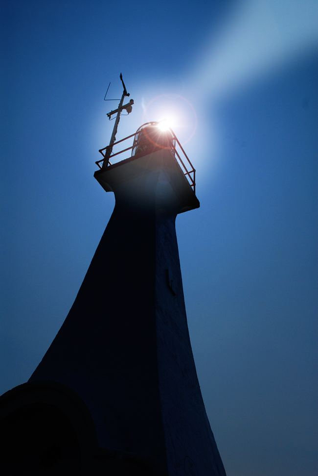 x-lighthouse